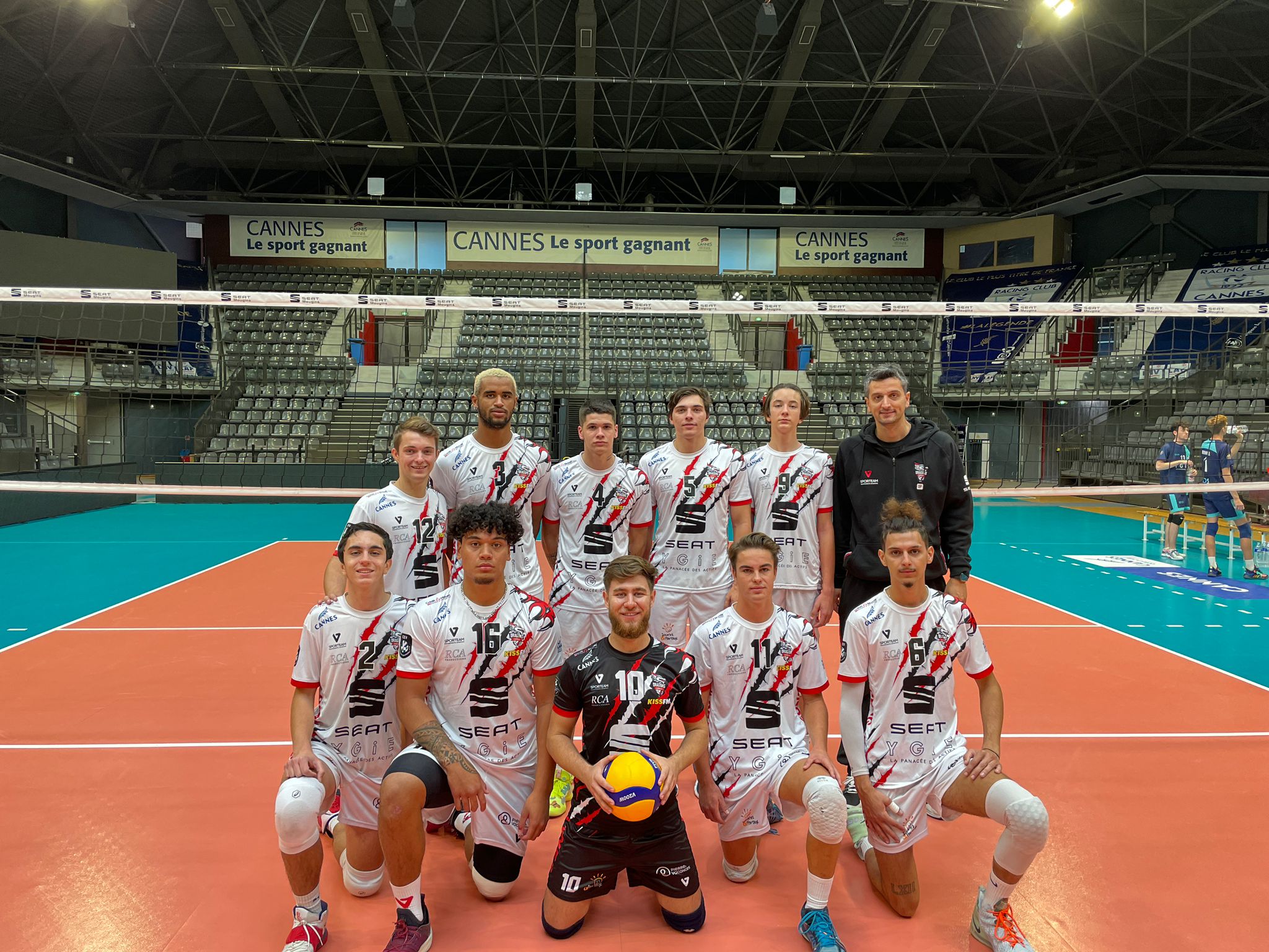 https://www.ascannesvolley.com/wp-content/uploads/2021/10/WhatsApp-Image-2021-10-17-at-18.02.18.jpeg