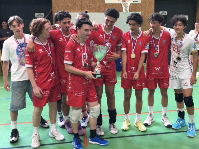 https://www.ascannesvolley.com/wp-content/uploads/2025/06/IMG_7851-640x480.jpg